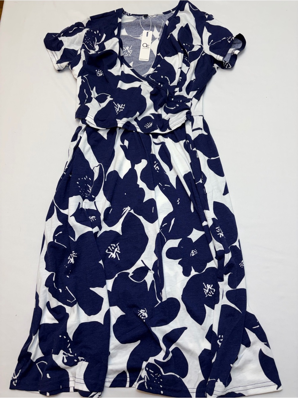 Navy Blue White Floral Short Sleeve Faux Wrap Midi Dress Ouges Women Large NWT